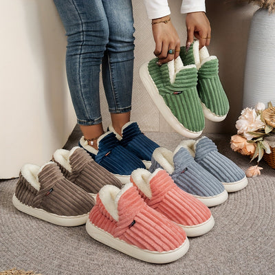 Lola™ | Chaussons en laine douce