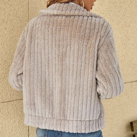 Sveva™ | Cardigan peluche élégant
