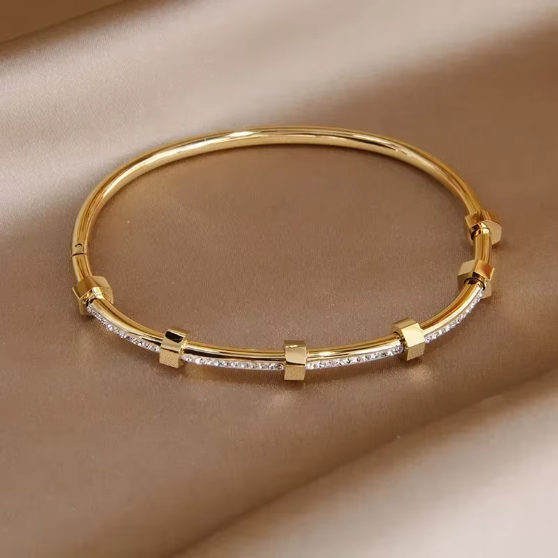 Madison™ | Bracelet Doré Moissanite