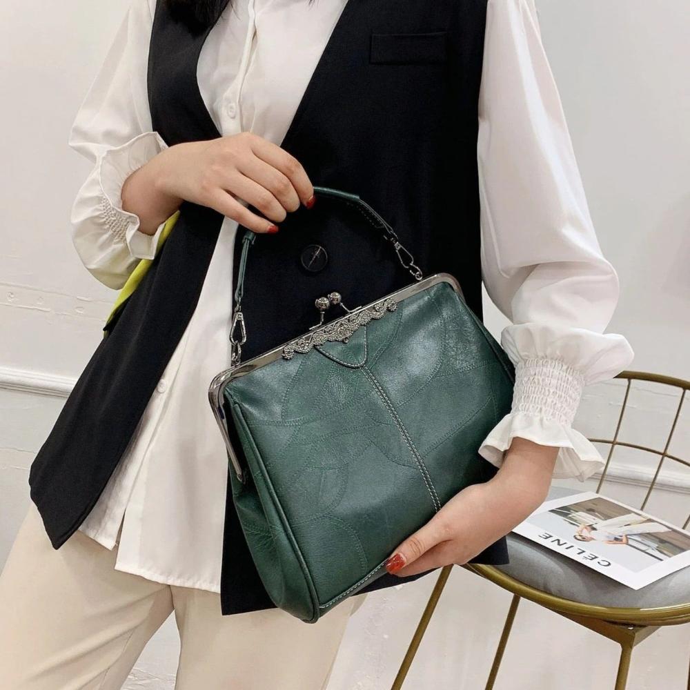 MILA™ | SAC MAIN VINTAGE CLAPET